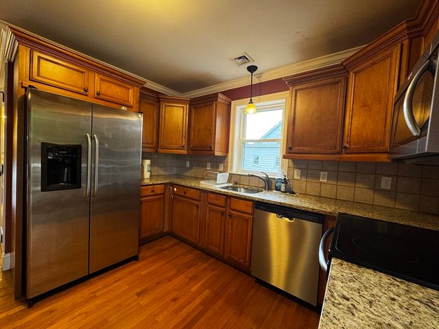 92 Alder Street 2, Waltham, MA 02453