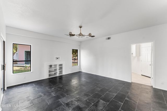 41820 Stratford Circle, Palmdale, CA 93551