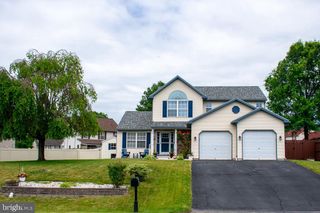 141 POND VIEW DR, Hamburg, PA 19526