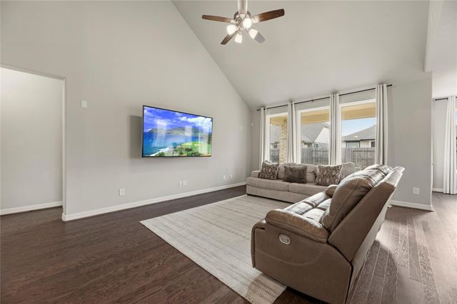 150 Sunray Creek Drive, Katy, TX 77493