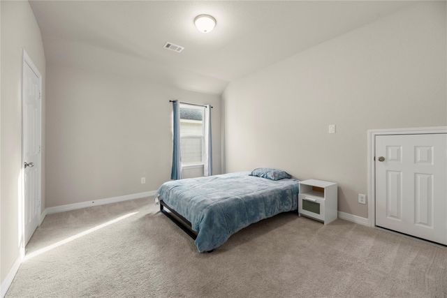 150 Sunray Creek Drive, Katy, TX 77493