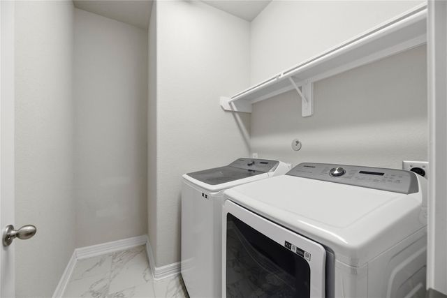 150 Sunray Creek Drive, Katy, TX 77493