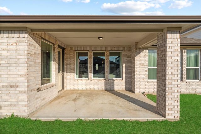 150 Sunray Creek Drive, Katy, TX 77493