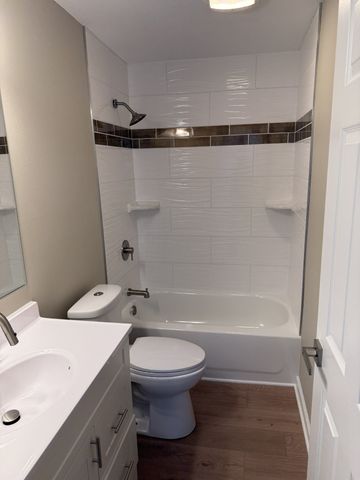 1443 Pioneer Road, Des Moines, IA 50320