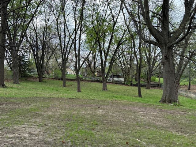 1443 Pioneer Road, Des Moines, IA 50320