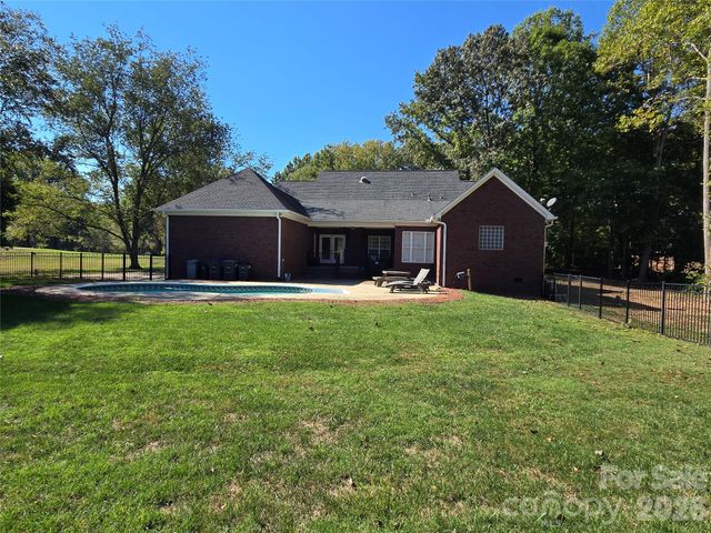 3008 Scottsdale Lane, Matthews, NC 28104