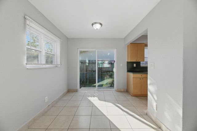 5649 SW 36th Court, West Park, FL 33023