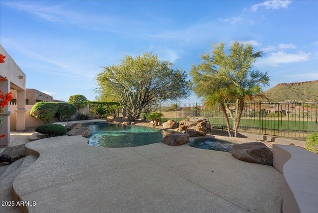 9204 N LONGFEATHER --, Fountain Hills, AZ 85268