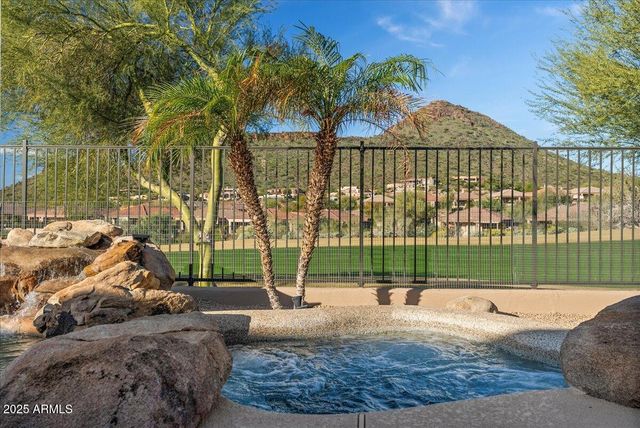 9204 N LONGFEATHER --, Fountain Hills, AZ 85268