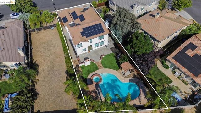 438 Montecito Dr, Brentwood, CA 94513