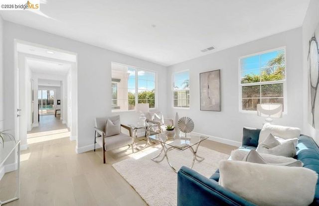 438 Montecito Dr, Brentwood, CA 94513