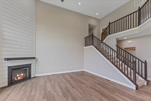 1307 Trailhead Place, Harrison, OH 45030