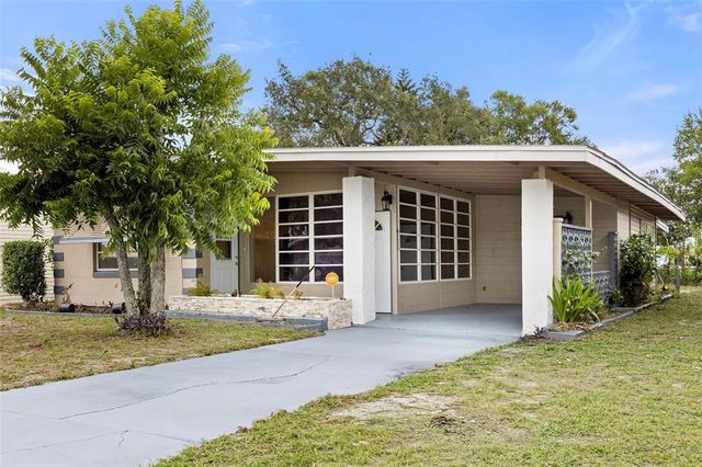 1113 OAKLAND CIRCLE, Tavares, FL 32778
