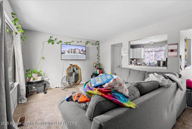 3941 Glenburne Boulevard, Lansing, MI 48911