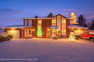 3941 Glenburne Boulevard, Lansing, MI 48911