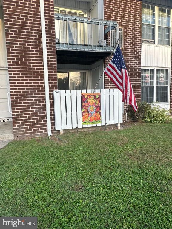 275 GREEN ST #5K3, EDGEWATER PARK TWP, NJ 08010 — exterior