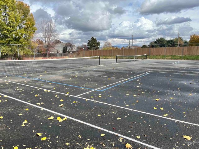 2043 S Locust Grove Lane, Meridian, ID 83642