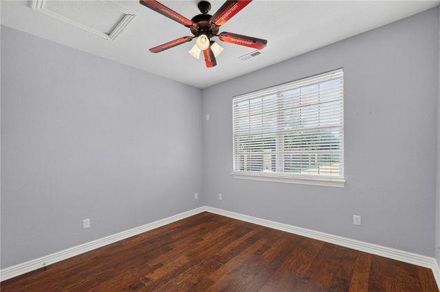 6253 W Persimmon Street, Fayetteville, AR 72704