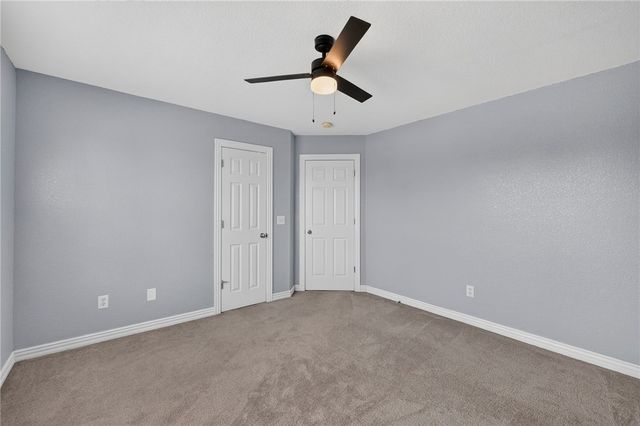 6253 W Persimmon Street, Fayetteville, AR 72704