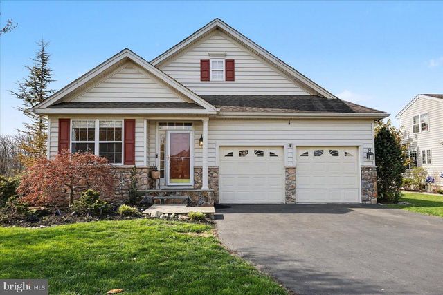 32 PAR CIR, Pottstown, PA 19464