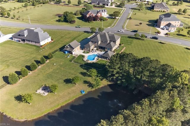 1436 Paul Eason DR, Chesapeake, VA 23322