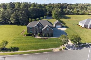 1436 Paul Eason DR, Chesapeake, VA 23322