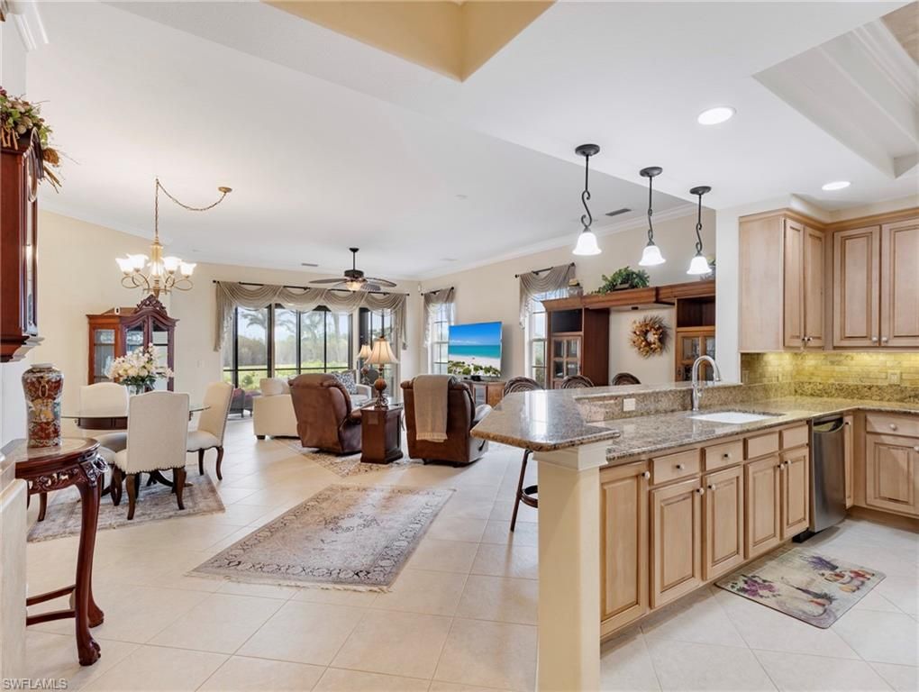 11239 Bienvenida CT 102, FORT MYERS, FL 33908 — photo 5