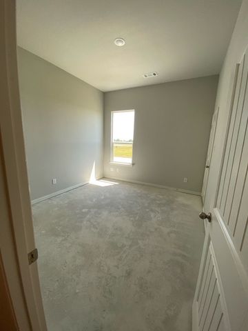 870 County Road 200, Valley View, TX 76272