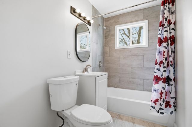 4203 E 12th Place, Gary, IN 46403