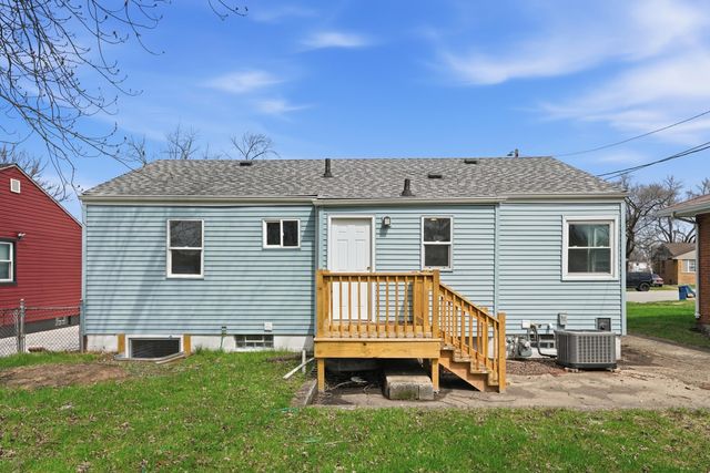 4203 E 12th Place, Gary, IN 46403
