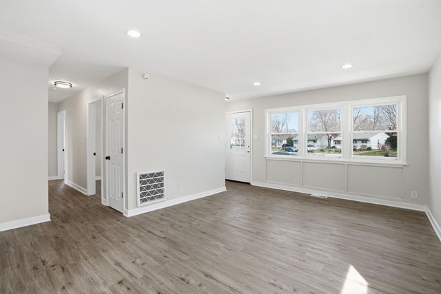 4203 E 12th Place, Gary, IN 46403