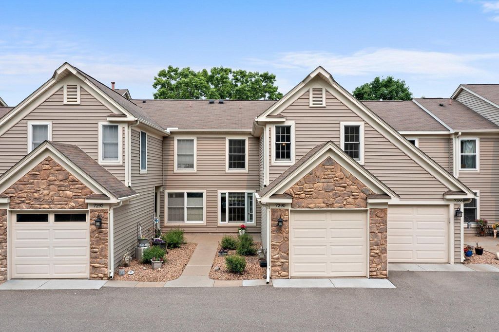 7290 Penny Hill Road, Eden Prairie, MN 55346