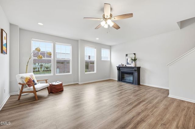 677 Grand Central Station, Apex, NC 27502