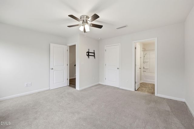 677 Grand Central Station, Apex, NC 27502