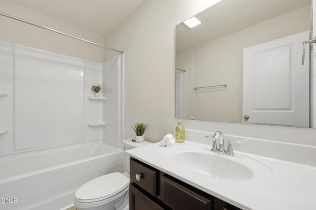 677 Grand Central Station, Apex, NC 27502
