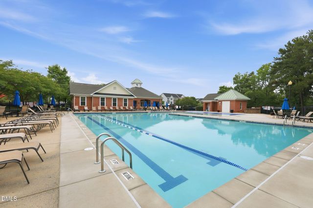 677 Grand Central Station, Apex, NC 27502
