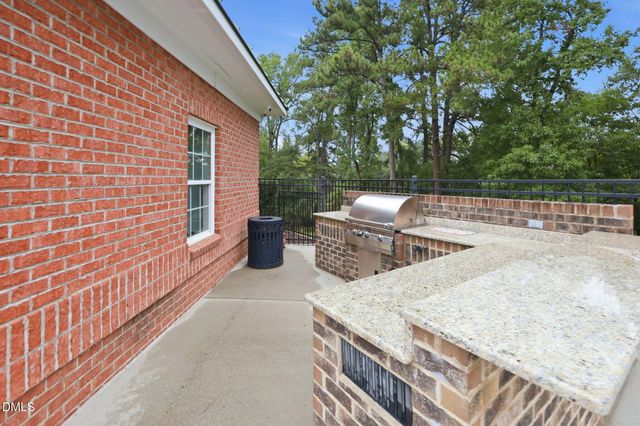 677 Grand Central Station, Apex, NC 27502