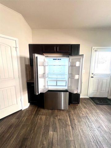 3004 Tilmon LN, Austin, TX 78725
