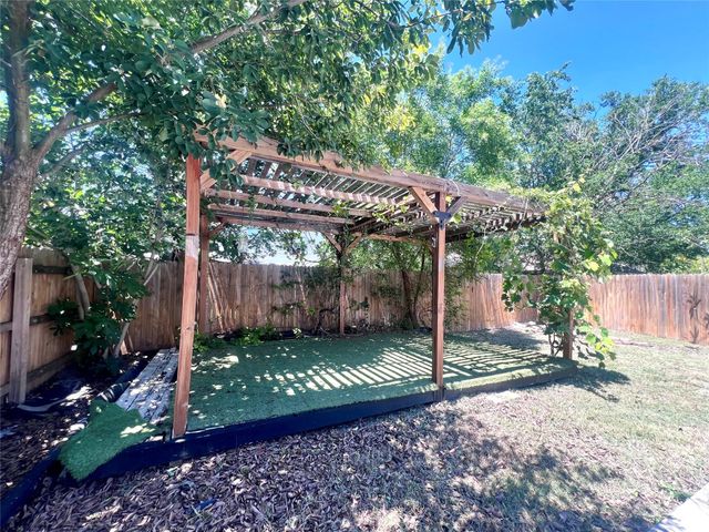 3004 Tilmon LN, Austin, TX 78725