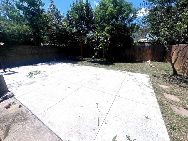 3004 Tilmon LN, Austin, TX 78725