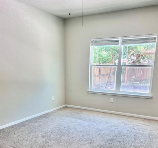3004 Tilmon LN, Austin, TX 78725