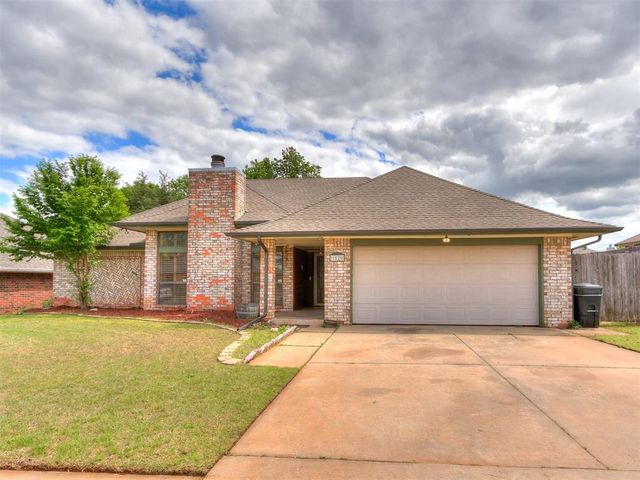 1820 E Main Street, Moore, OK 73160