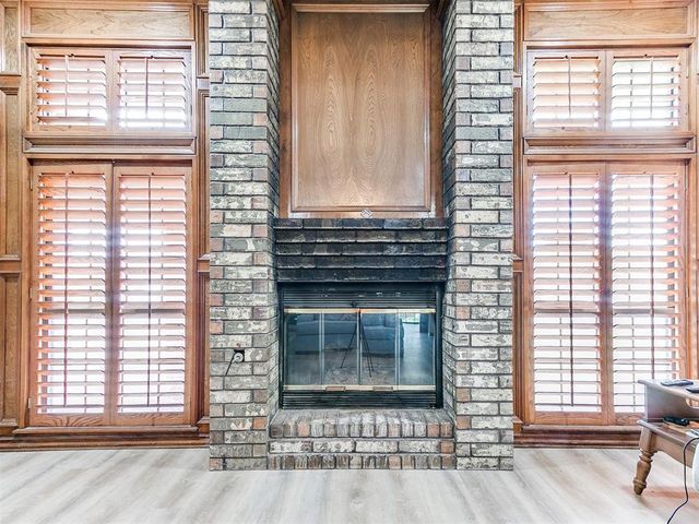 1820 E Main Street, Moore, OK 73160