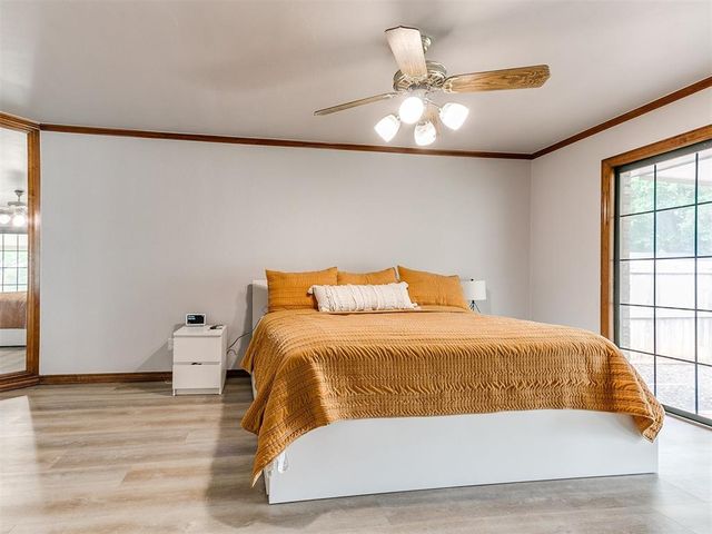 1820 E Main Street, Moore, OK 73160