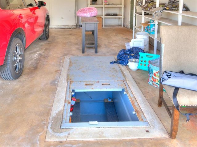 1820 E Main Street, Moore, OK 73160