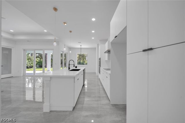 1912 Roosevelt AVE, Lehigh Acres, FL 33972