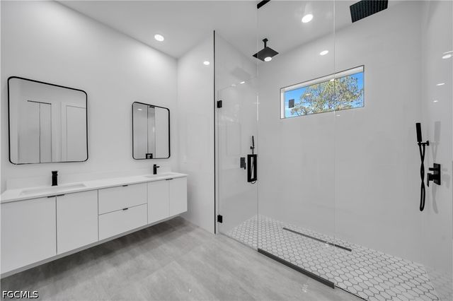 1912 Roosevelt AVE, Lehigh Acres, FL 33972