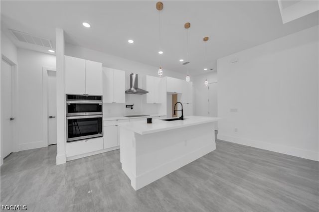 1912 Roosevelt AVE, Lehigh Acres, FL 33972