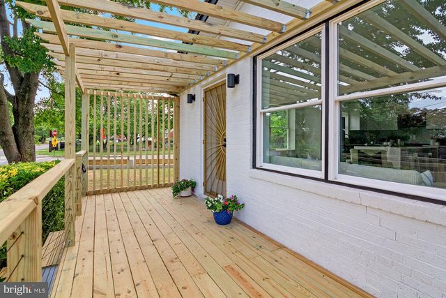 4620 LACY AVE, Suitland, MD 20746