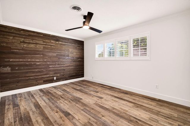 2964 Kennedy Dr, Yuba City, CA 95993